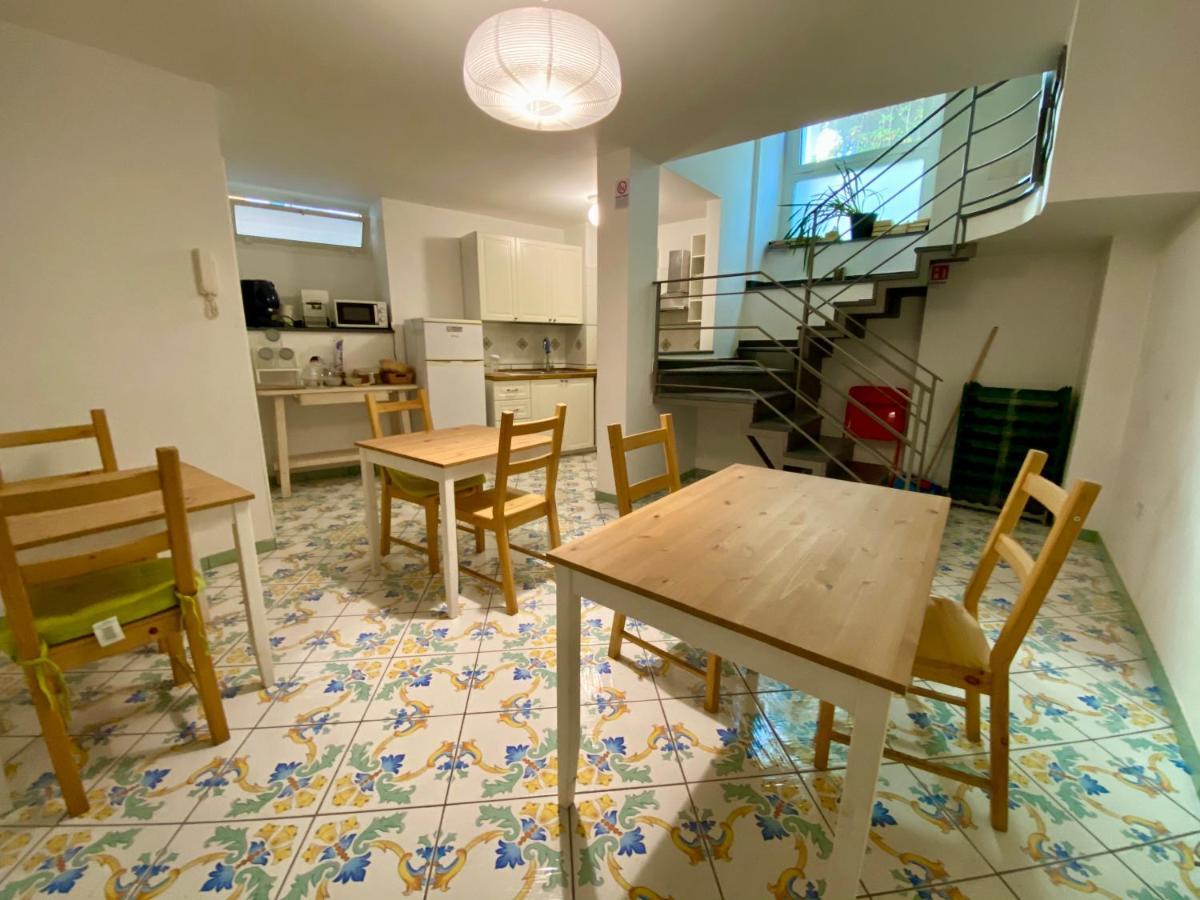 나폴리 Borgo Belvedere B&B 외부 사진