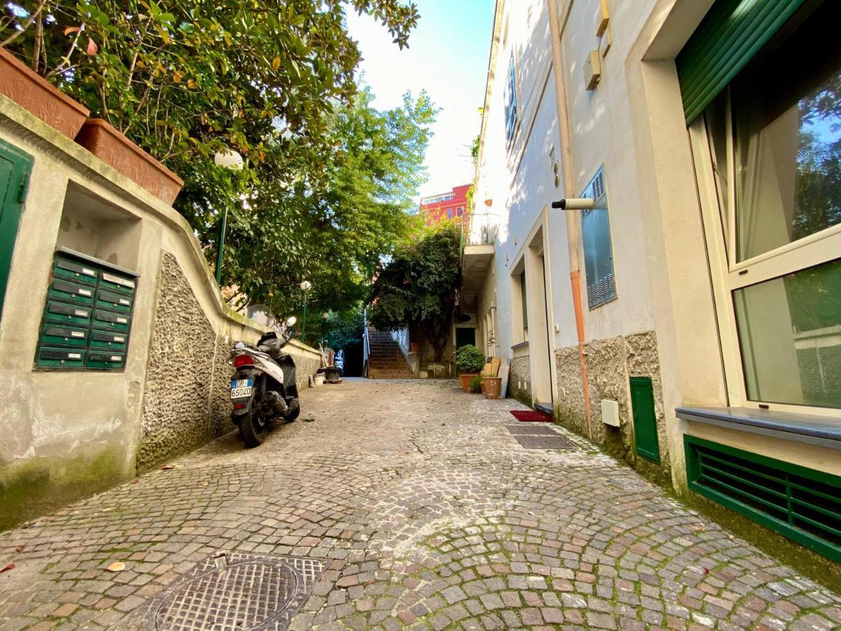 나폴리 Borgo Belvedere B&B 외부 사진