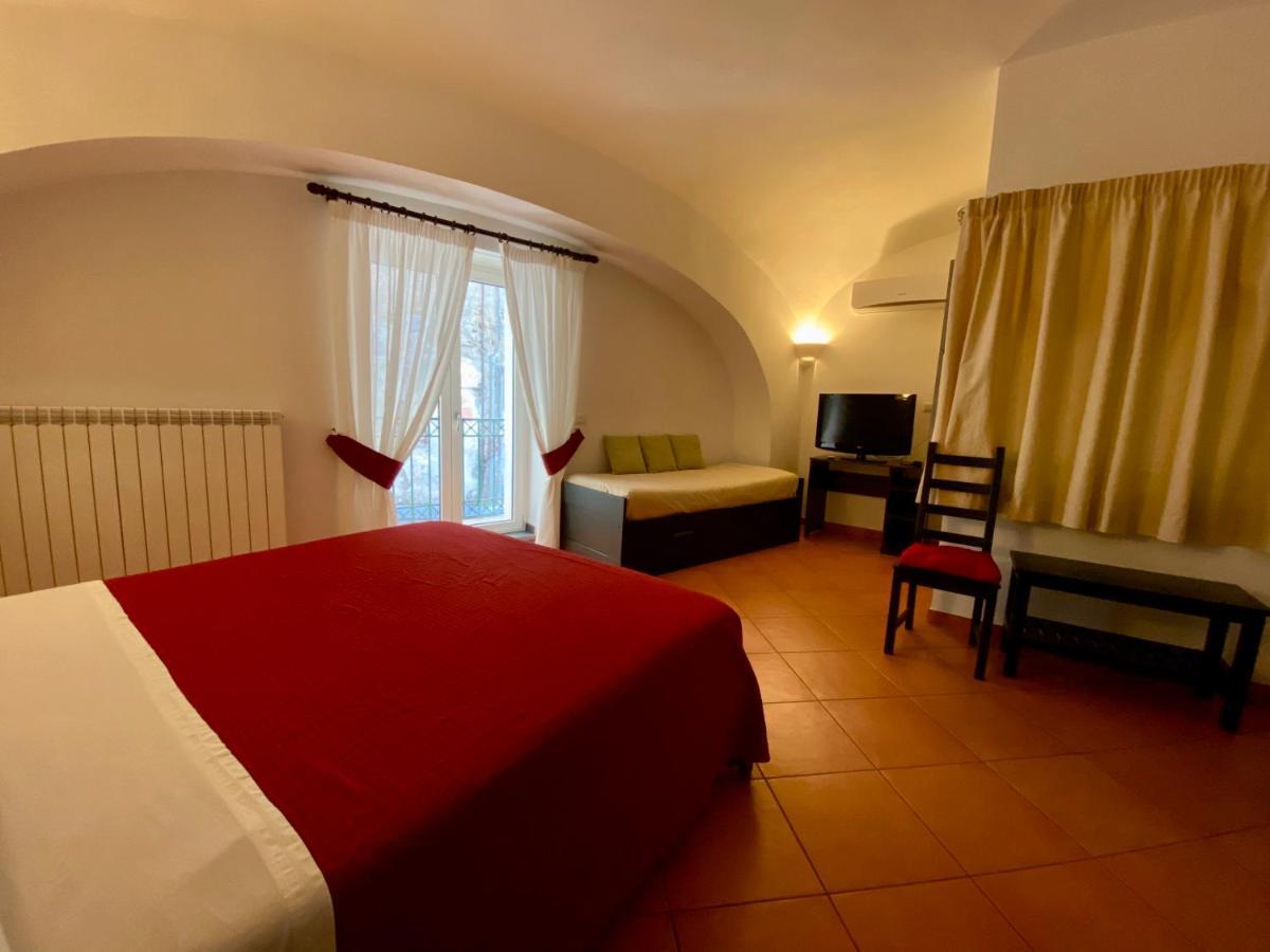 나폴리 Borgo Belvedere B&B 외부 사진